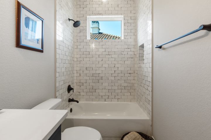 Tub and subway tile in the bath