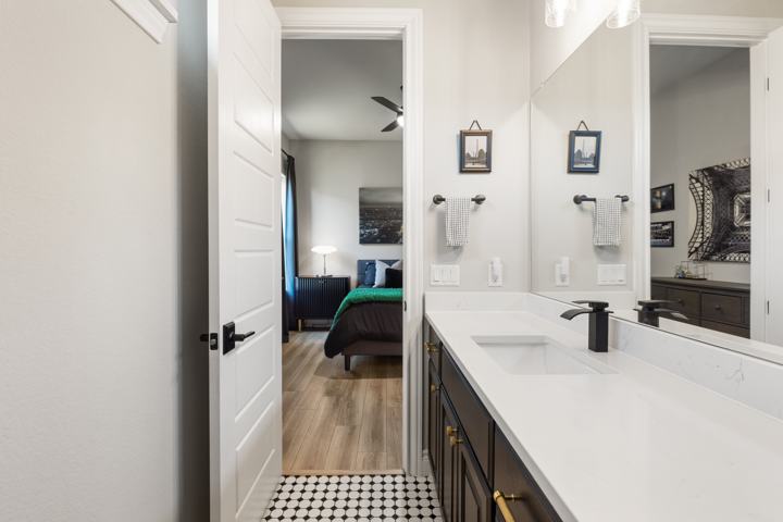 Casita bath vanity